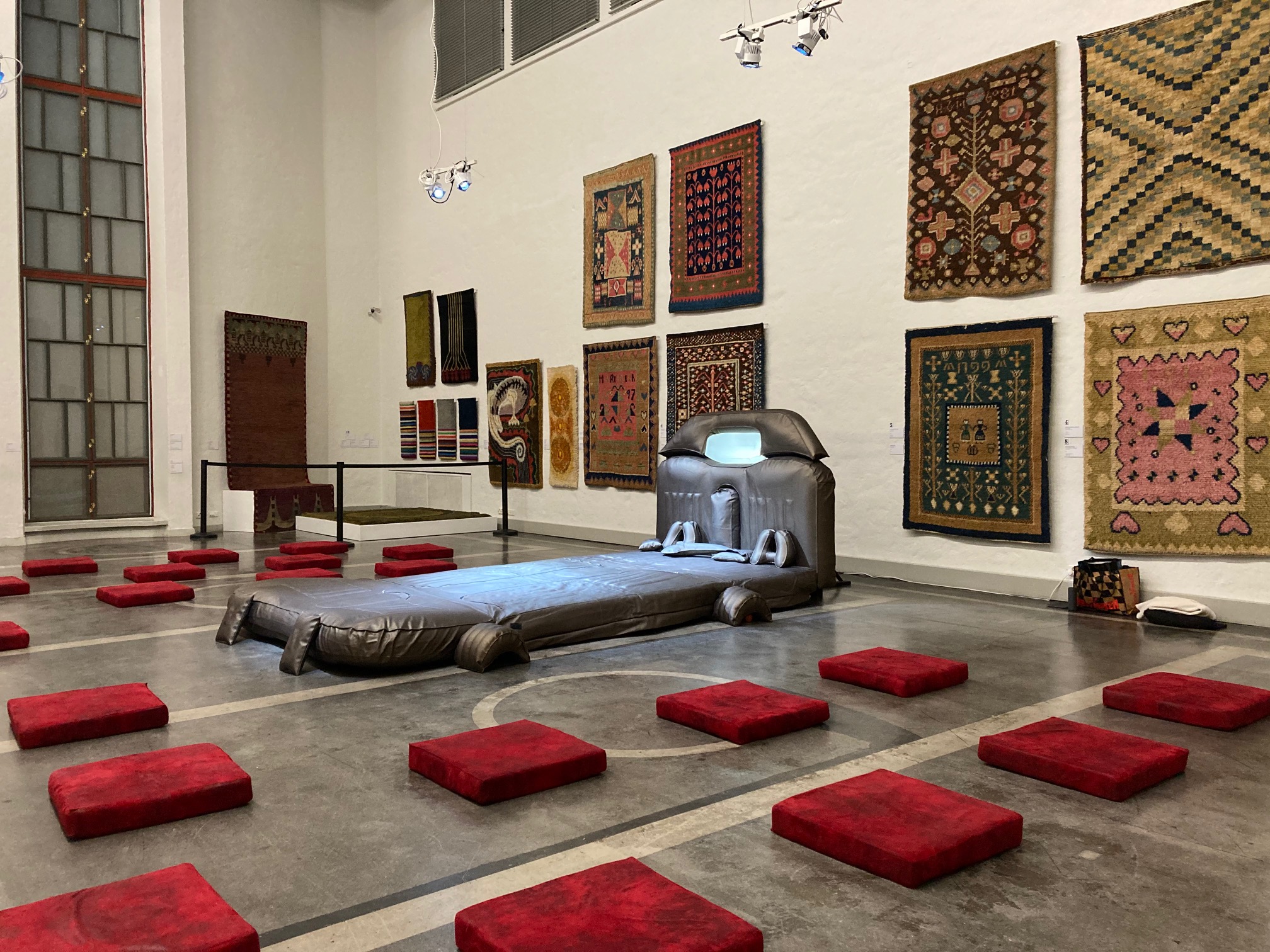 Conversation between Antonia Baehr and Latifa Laâbissi and Kerstin Schroth